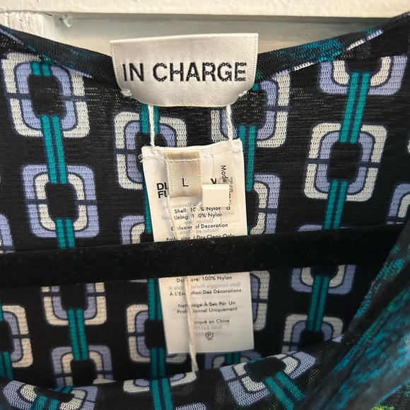 DVF Logan Reversible Mesh Top in Chain Geo Multi and Moire Tiger - Picture 6 of 9